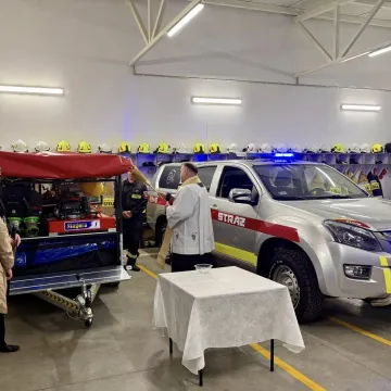 Nowy rozdział w historii OSP Dąbrówka. Jednostka zyskała nowoczesne wyposażenie