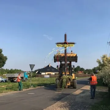 Sukces radnego – krzyż przeniesiony