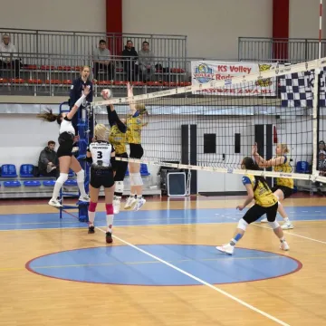 Siatkarki Metalurgia restauracja&browar Radomsko bez zdobyczy punktowej