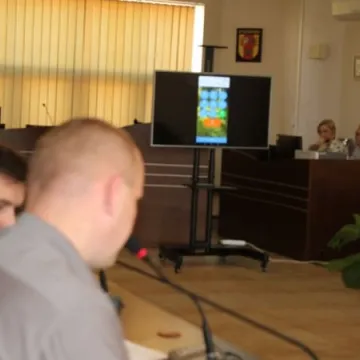 O drogach na komisji rozwoju powiatu radomszczańskiego