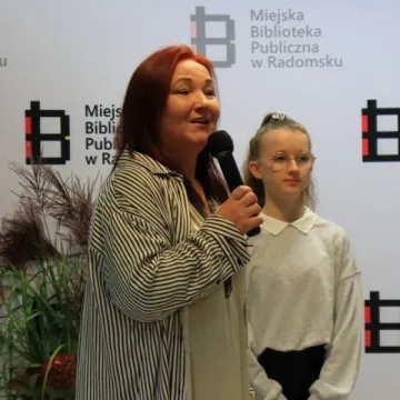 W bibliotece pięknie czytali