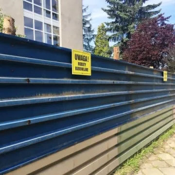 Metamorfoza budynku Urzędu Miasta rozpoczęta