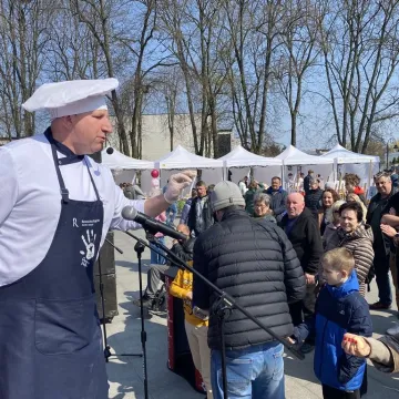 Święta coraz bliżej. Widać to na Jarmarku w Radomsku