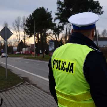 „Mrugnięcie to nie uprzejmość – to zagrożenie!”. Akcja radomszczańskiej policji