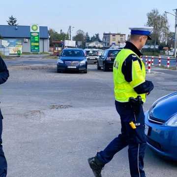 [WIDEO] Można za darmo sprawdzać stan oświetlenia samochodu. Sobotnia akcja w Radomsku