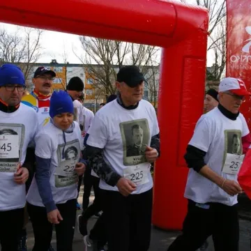 Pobiegli Tropem Wilczym