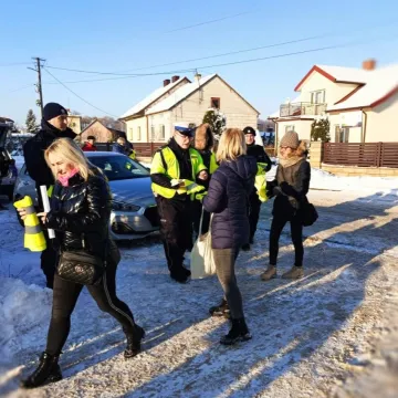 Odblaski od policjantów. Bezpieczeństwo przede wszystkim