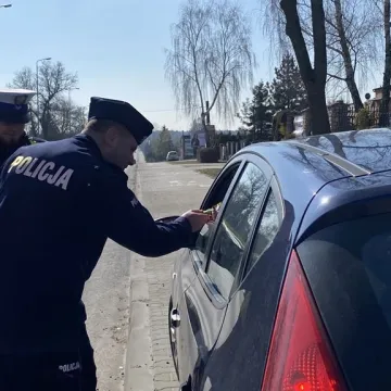 Kobieta za kierownicą łagodzi obyczaje, czyli Dzień Kobiet z radomszczańską policją