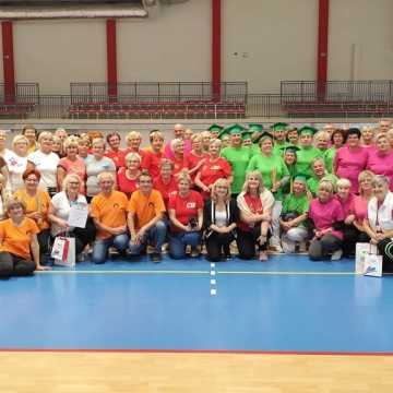 Sportowe zmagania seniorów w Radomsku. Była rywalizacja i integracja