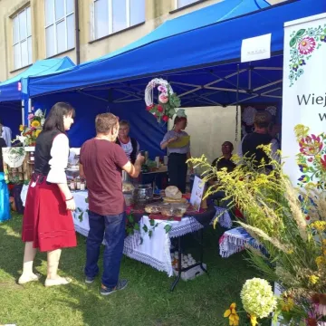 Dożynki w Jedlnie: koncerty, atrakcje i podziękowania za plony