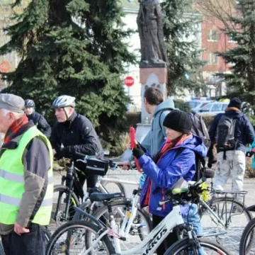 Powitali wiosnę na rowerach 