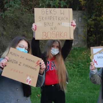 Protesty przeciw orzeczeniu TK nie ustają