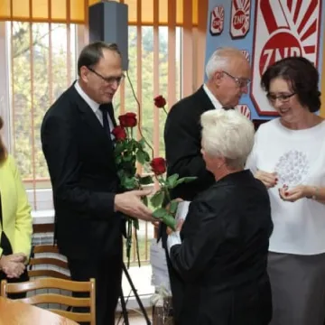 Emerytowani nauczyciele świętowali Dzień Edukacji Narodowej