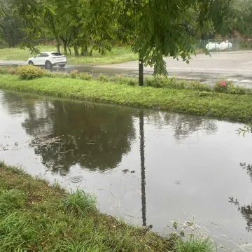 Radomka równo z brzegiem, ulica Reymonta zamknięta