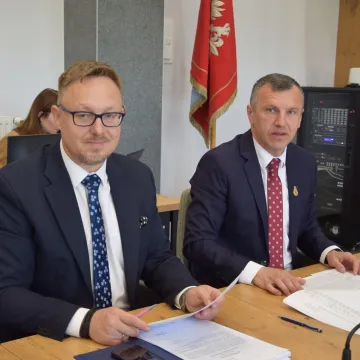 Rewitalizacja, nowe dotacje i modernizacje – co zdecydowali radni Radomska?