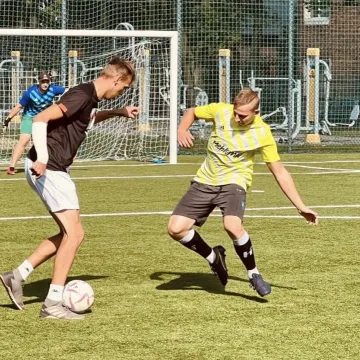 Pierwsza wygrana Huraganu Wiśniówka