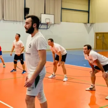 Wyniki 1. kolejki Amatorskiej Ligi Siatkówki 