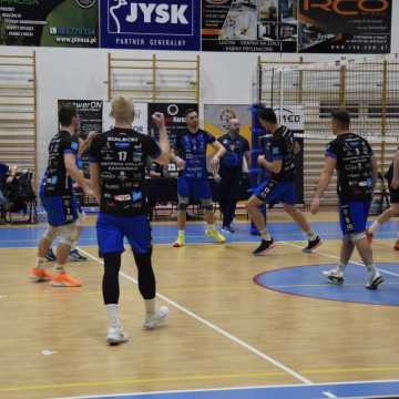 METPRIM Volley Radomsko kończy rok zwycięstwem nad Czarnymi Rząśnia