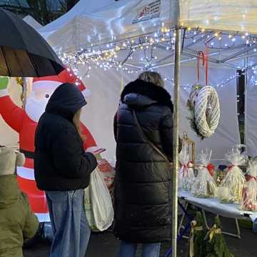 [WIDEO] Halina Mlynkova na Jarmarku Bożonarodzeniowym w Radomsku