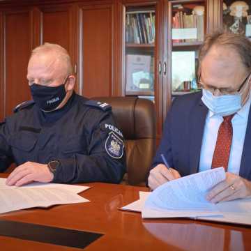 Radomsko: Ponadnormatywne patrole policji będą kontynuowane