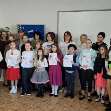 XV edycja Międzyszkolnego Konkursu Piosenki Europejskiej w „Reymontówce” w Radomsku