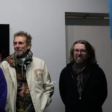 Wystawa Artura Wawrzkiewicza pt. „Ludzie (Nie) zwierzęta” w MDK