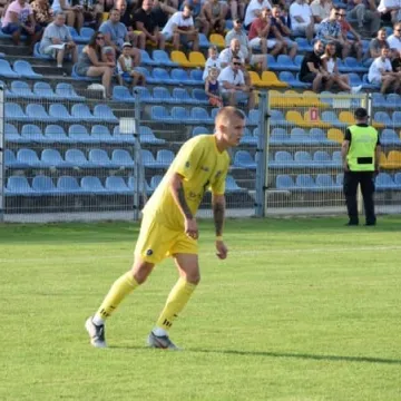 RKS przegrywa na własnym stadionie z Pogonią Grodzisk