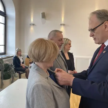 Razem przez pół wieku. Medale trafiły do dziesięciu par