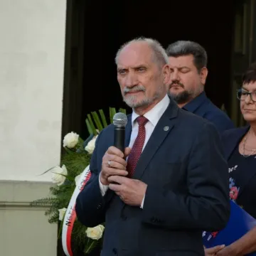 W Radomsku uczczono 40-lecie „Solidarności”