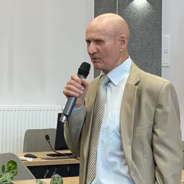 Poetycko o Różewiczach – nowy tomik stowarzyszenia „Ponad”