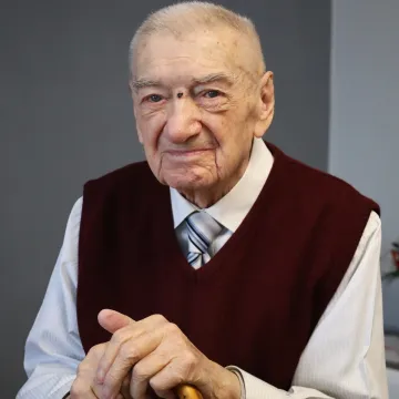 100 lat życia pełnego pracy, pasji i rodziny. Pan Marian obchodzi setne urodziny