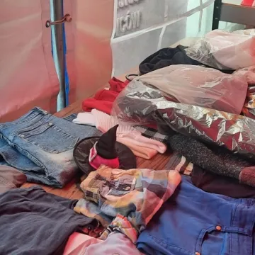 Udany kiermasz „przydasiów”