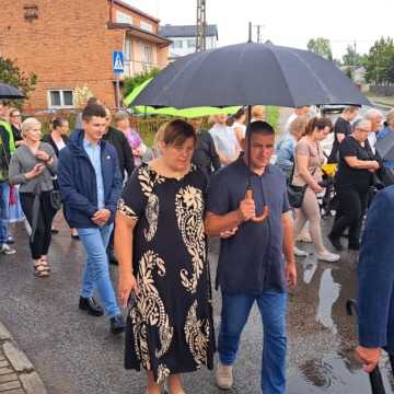 [WIDEO] Czarna Madonna nawiedziła parafię św. Klemensa w Lgocie Wielkiej