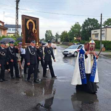 [WIDEO] Czarna Madonna nawiedziła parafię św. Klemensa w Lgocie Wielkiej