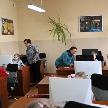 Przedszkolaki w Reymontówce na Bugaju w Radomsku