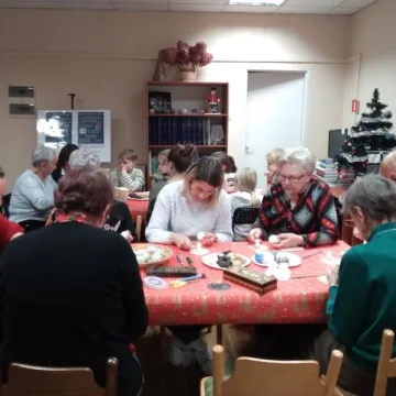 Pisanki i pająki ludowe ożywiły tradycję w Gidlach