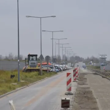 Nowa nawierzchnia na ulicy Geodetów