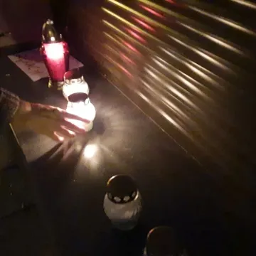 Kolejny dzień protestów pod biurem posłanki Milczanowskiej w Radomsku