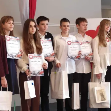 W Kodrębie Konkurs Poezji Patriotycznej