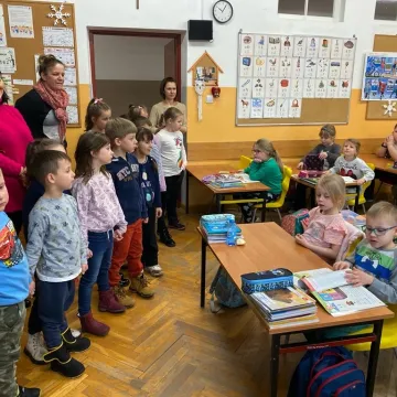 Przedszkolaki w Reymontówce na Bugaju w Radomsku