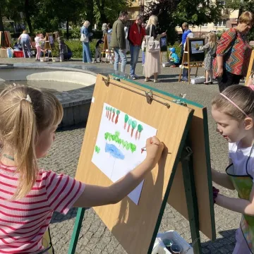 „Kocham moje miasto”. Wizje Radomska oczami przedszkolaków