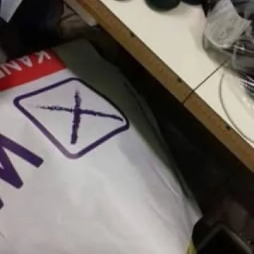 Torby z banerów wyborczych