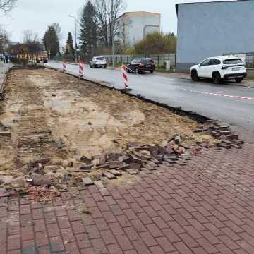 Trwa kolejny etap przebudowy ul. Armii Krajowej w Radomsku