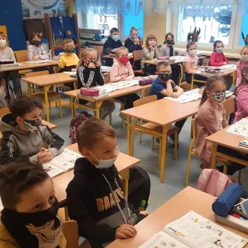 Uczniowie klas I–III wrócili do szkół