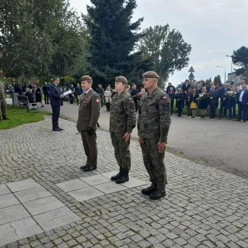 W Radomsku upamiętniono 77. rocznicę utworzenia KWP