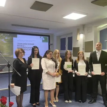 [WIDEO] To był ich dzień. Maturzyści z ZSDiOŚ oficjalnie zakończyli szkołę