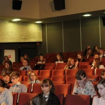 Konkurs ortograficzny „Miłość pisze się Jezus” w MDK