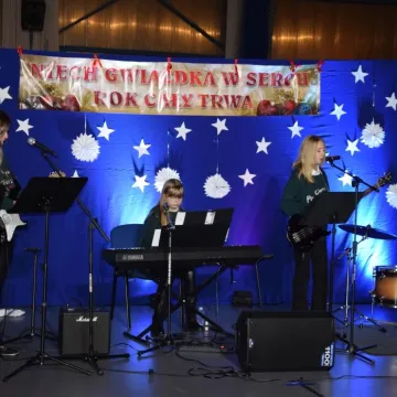 Niech gwiazdka w sercu rok cały trwa