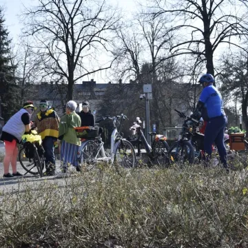 Tradycja na dwóch kółkach. Wiosna przywitana na rowerach