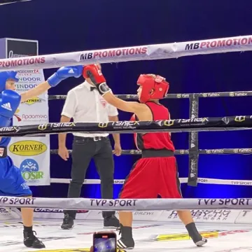 Korner Radomsko Boxing Night 2023. Robert Parzęczewski znokautował rywala
